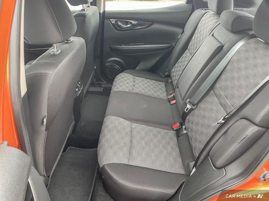 2023 Nissan Qashqai SV-13
