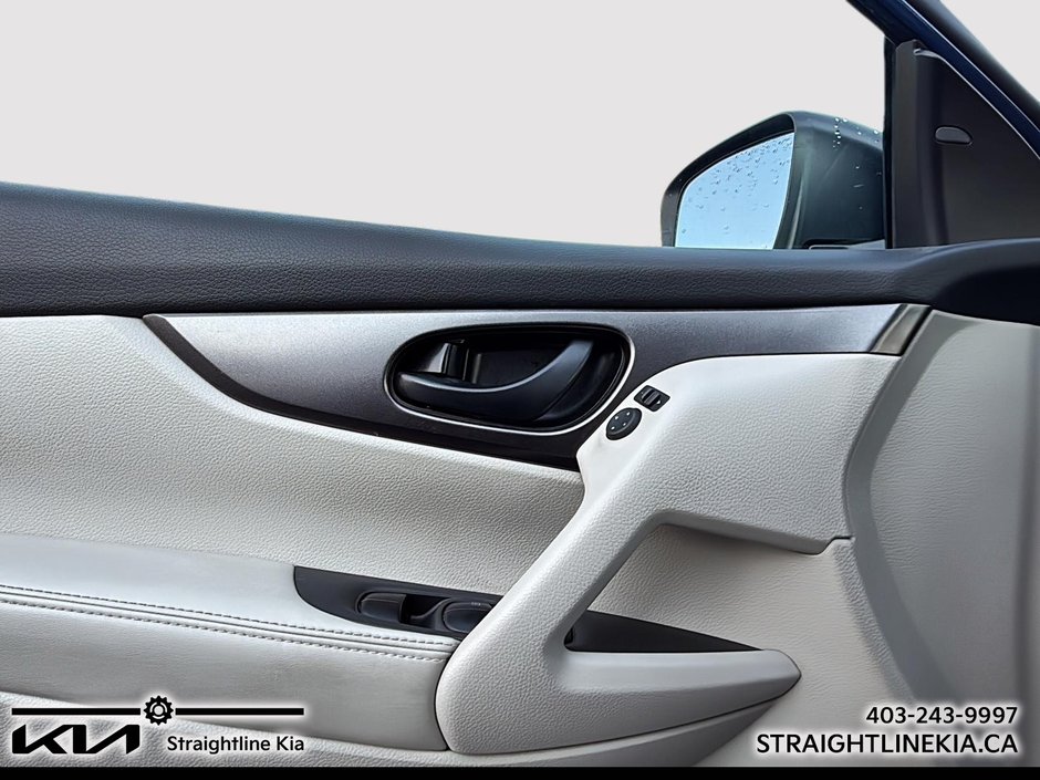 2023 Nissan QASHQAI S-11