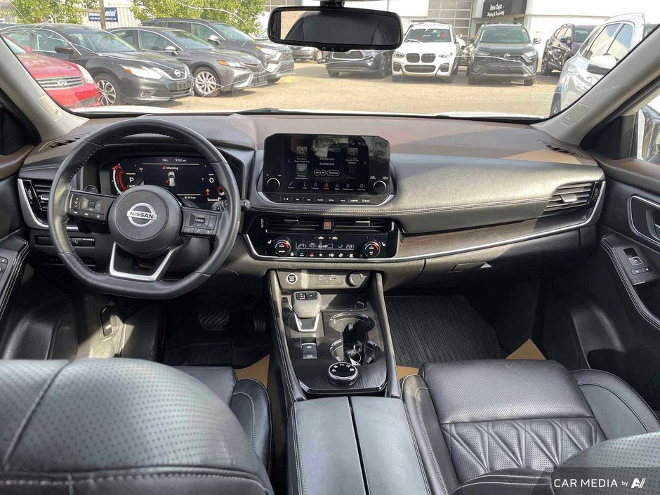 2021 Nissan Rogue PLATINUM-12