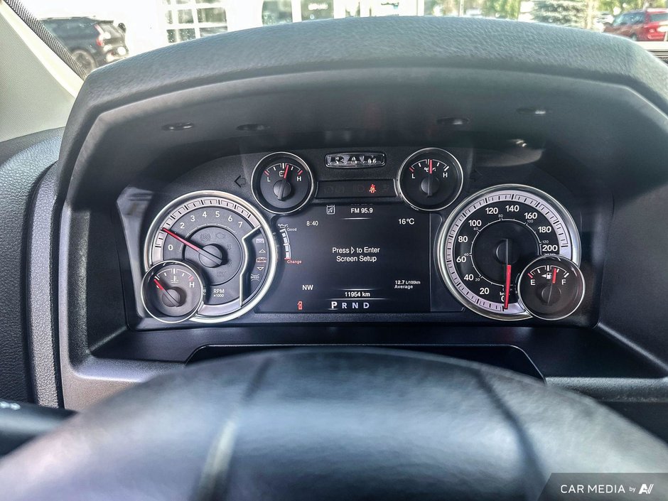 2024 Ram 1500 Classic TRADESMAN-11