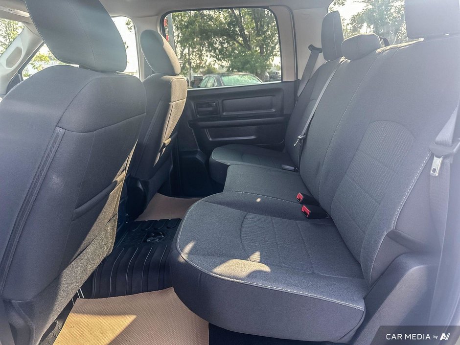 2024 Ram 1500 Classic TRADESMAN-19