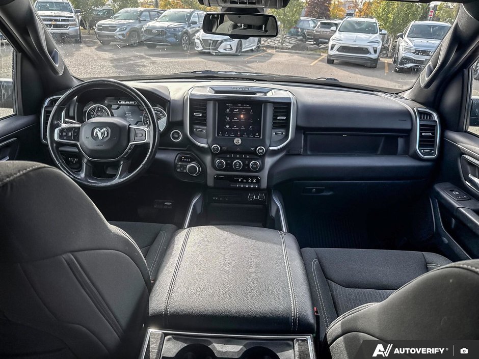 2019 Ram 1500 BIG HORN-11