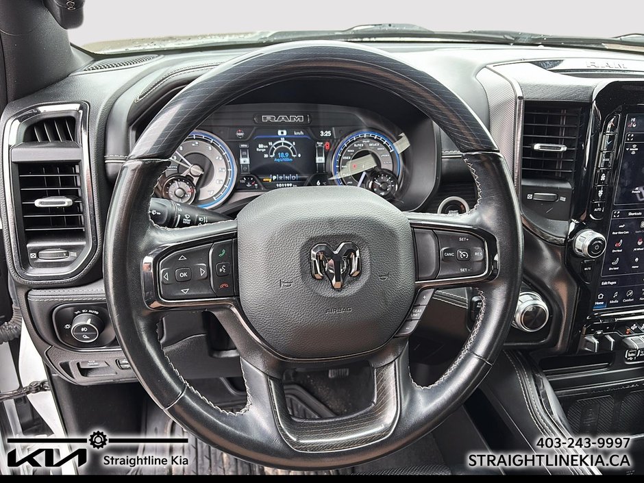 2022 Ram 1500 LIMITED-12