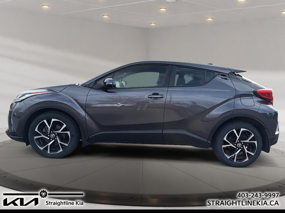 2021 Toyota C-HR XLE PREMIUM-4