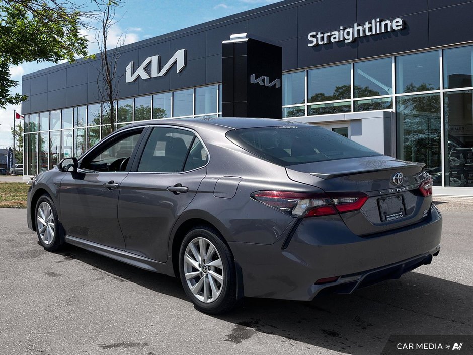 2023 Toyota Camry SE-3