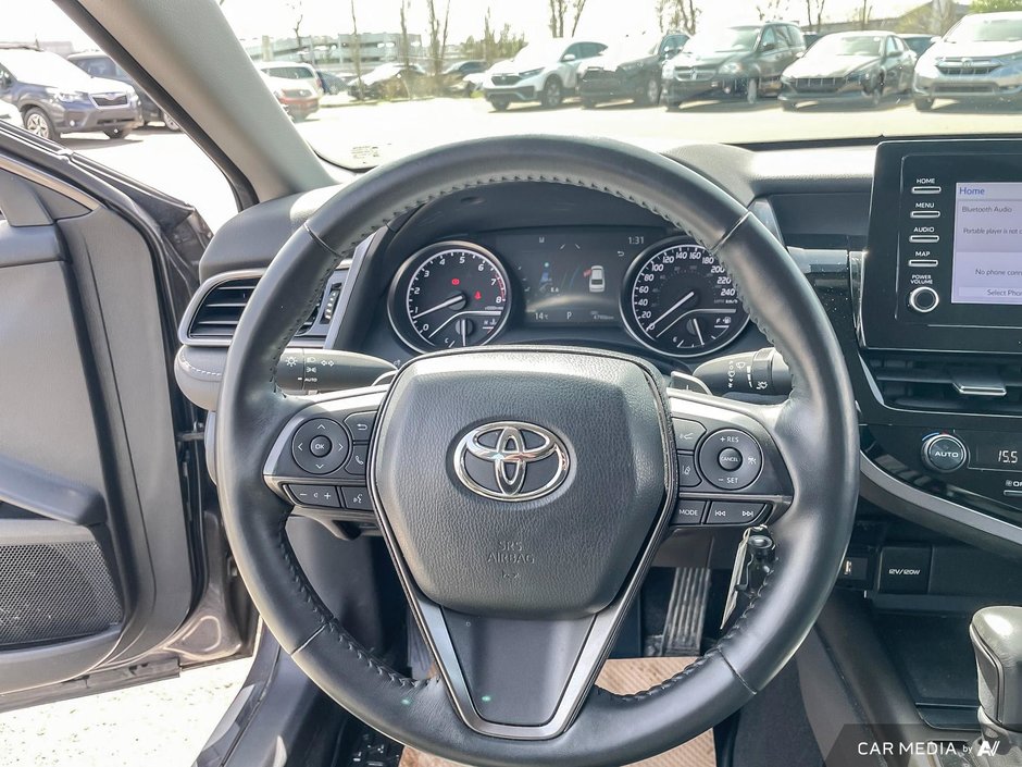 2023 Toyota Camry SE-8