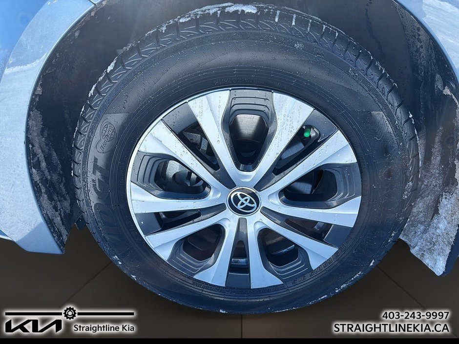 2025 Toyota COROLLA HYBRID LE-6