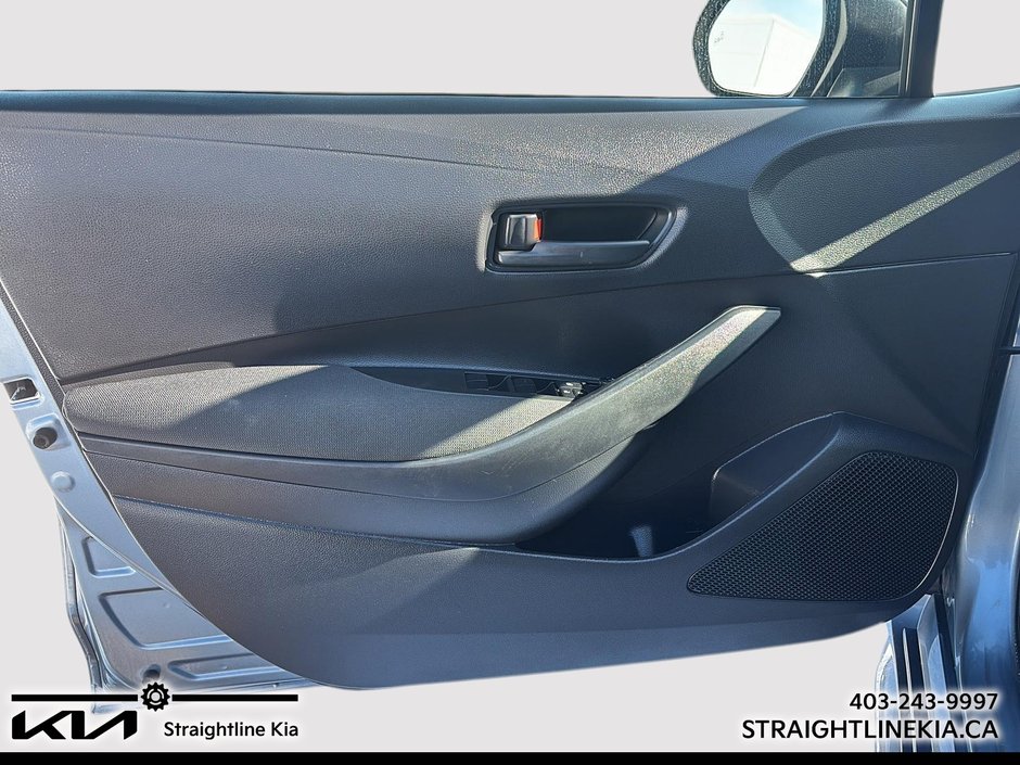 2025 Toyota COROLLA HYBRID LE-11