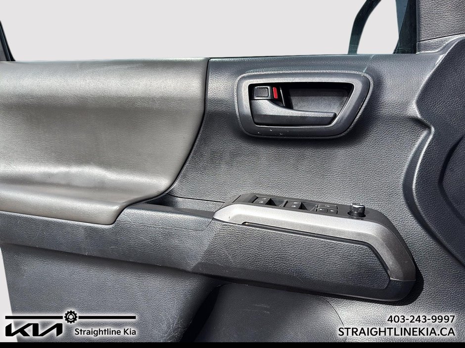 2018 Toyota TACOMA SR5-10