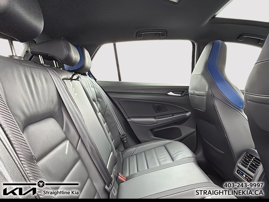 2023 Volkswagen GOLF R 20TH ANNIVERSARY-17