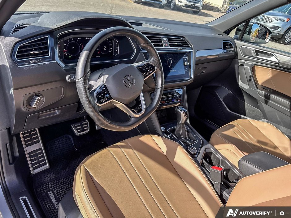 2023 Volkswagen Tiguan COMFORTLINE R-LINE BLACK EDITION-6