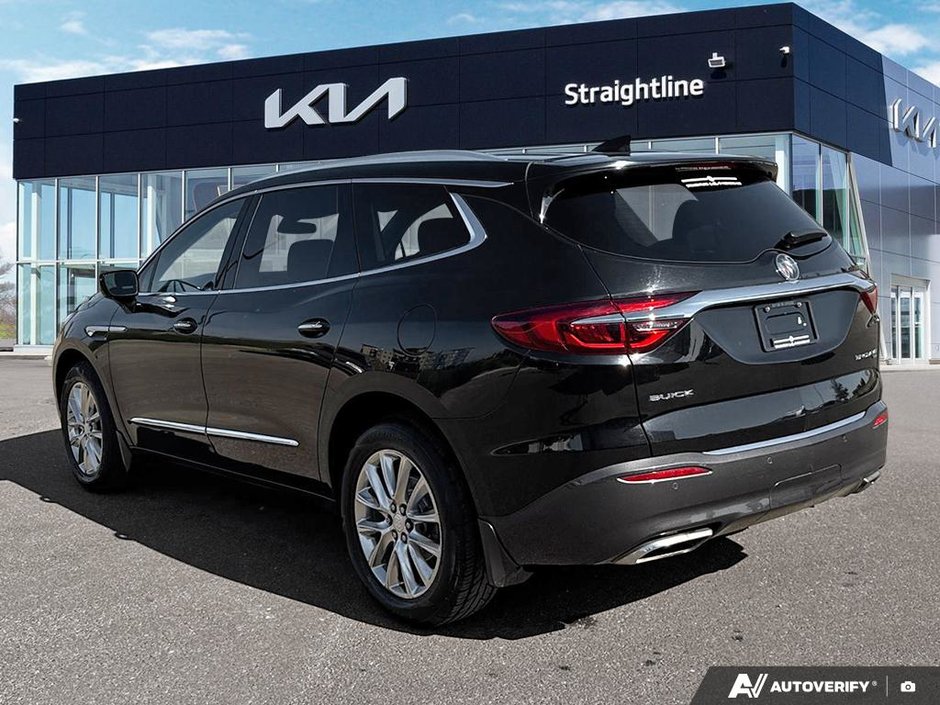 2018 Buick Enclave Essence-3