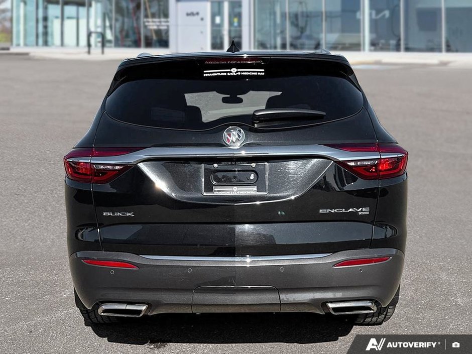 2018 Buick Enclave Essence-4