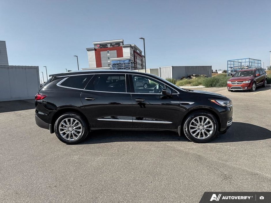 2018 Buick Enclave Essence-5