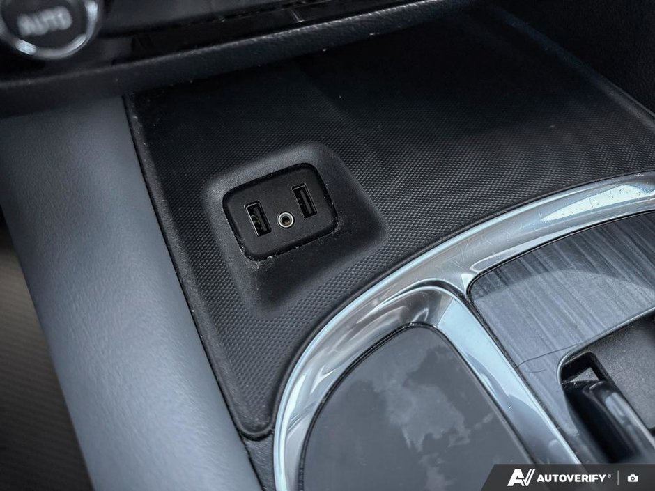 2018 Buick Enclave Essence-20