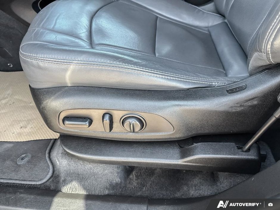 2018 Buick Enclave Essence-21