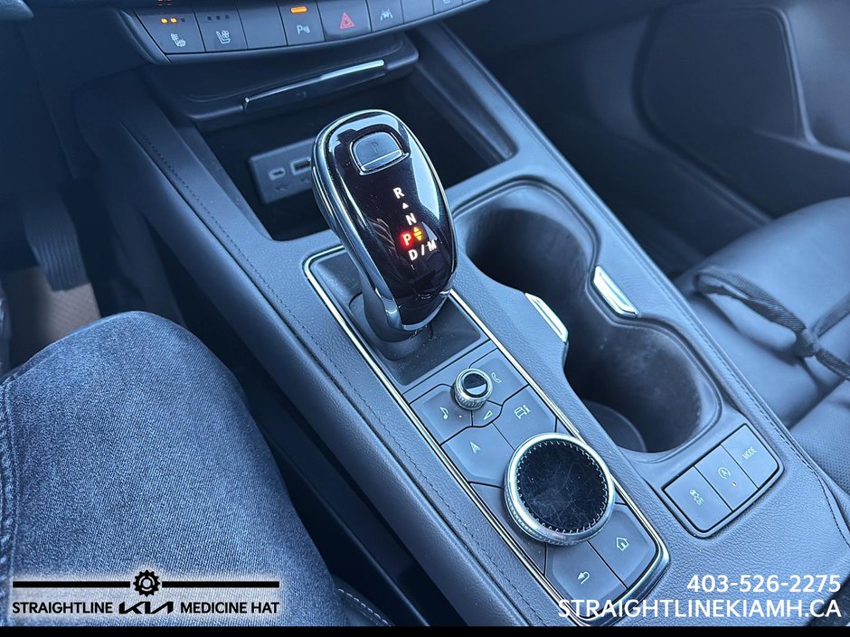 2024 Cadillac XT4 AWD Premium Luxury-14