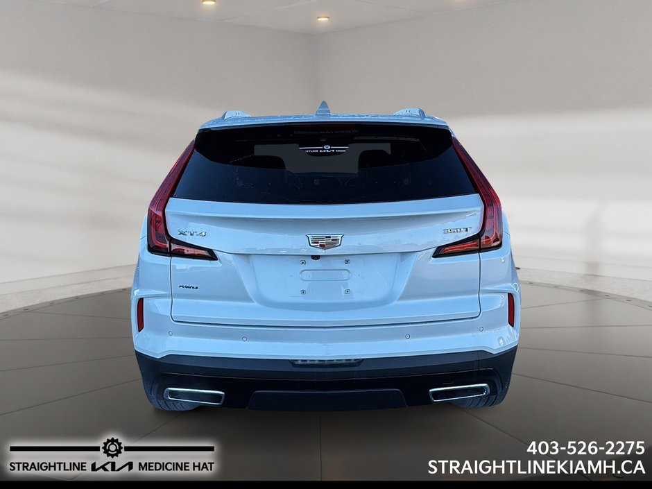 2024 Cadillac XT4 AWD Premium Luxury-2