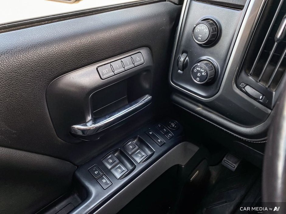 2018 Chevrolet Silverado 1500 LTZ-12