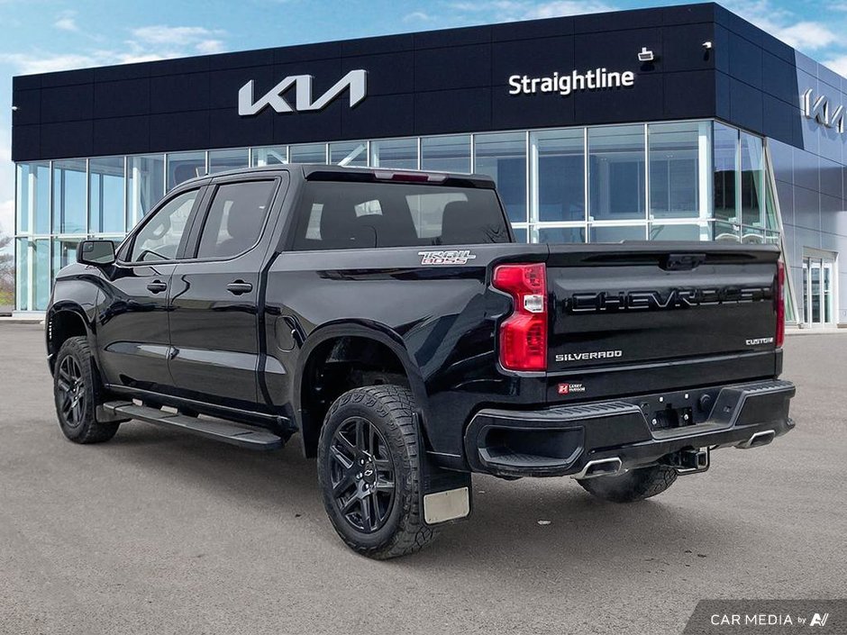 2022 Chevrolet Silverado 1500 Custom Trail Boss-3
