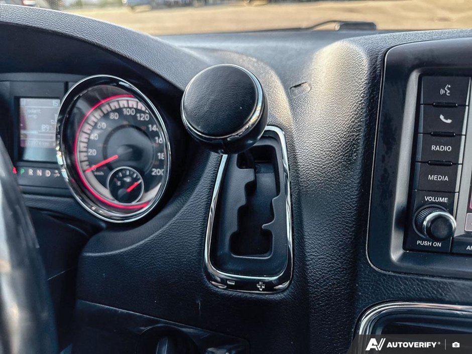 2019 Dodge Grand Caravan Crew Plus-19