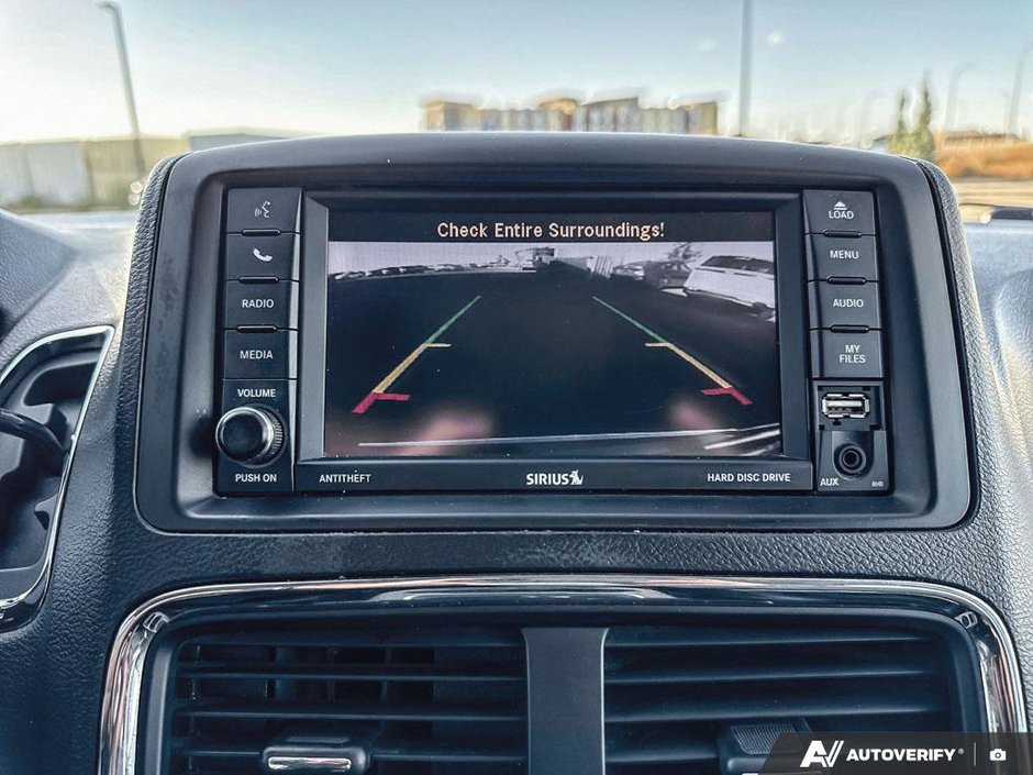 2019 Dodge Grand Caravan Crew Plus-18