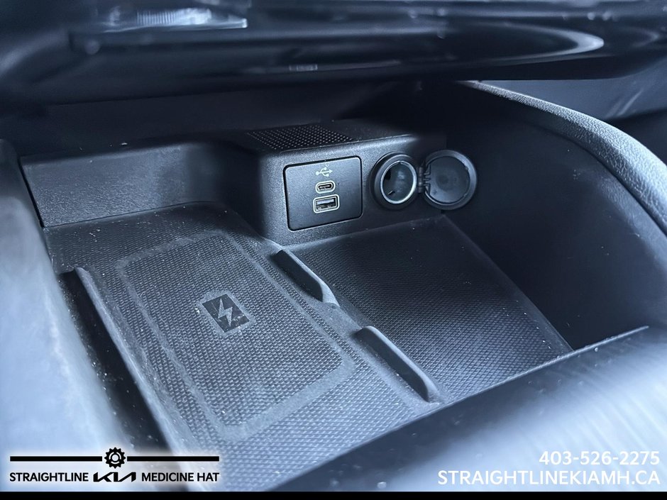 2024 Ford Escape Platinum-15