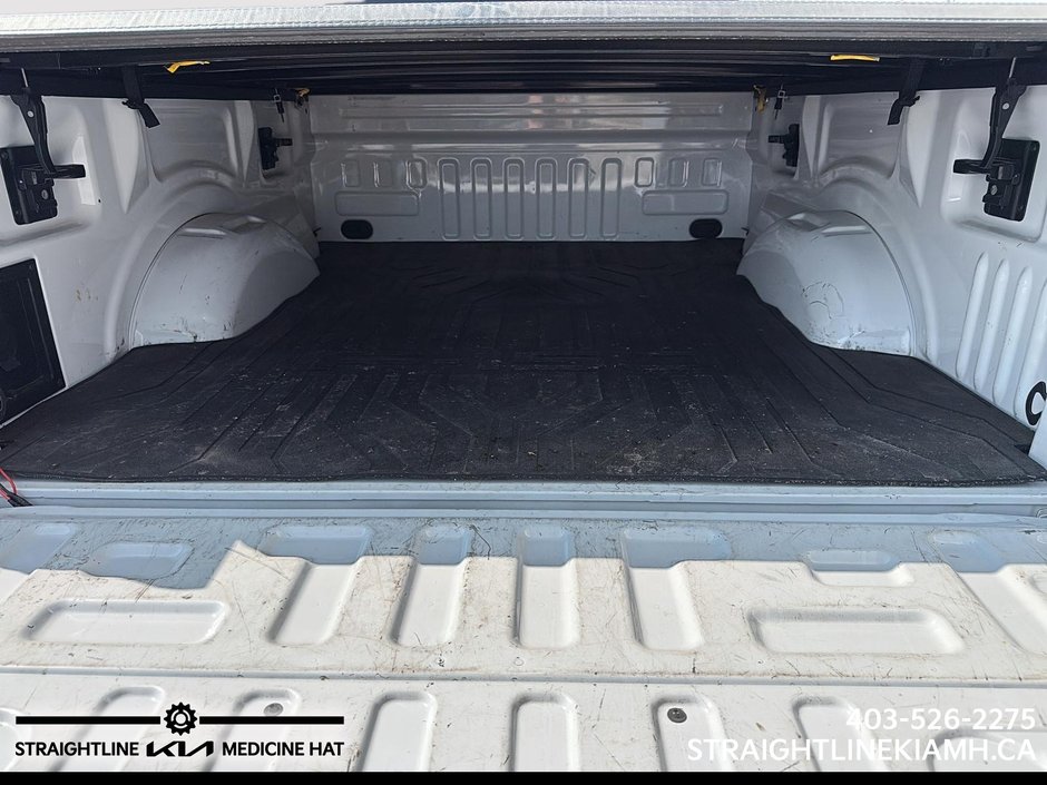 2023 Ford F-150 LARIAT-16