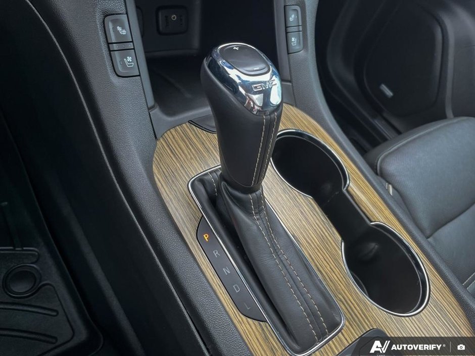 2017 GMC Acadia Denali-19