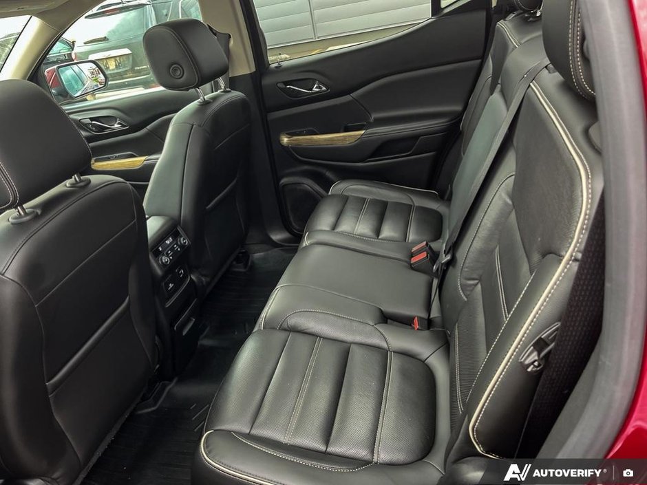 2017 GMC Acadia Denali-22