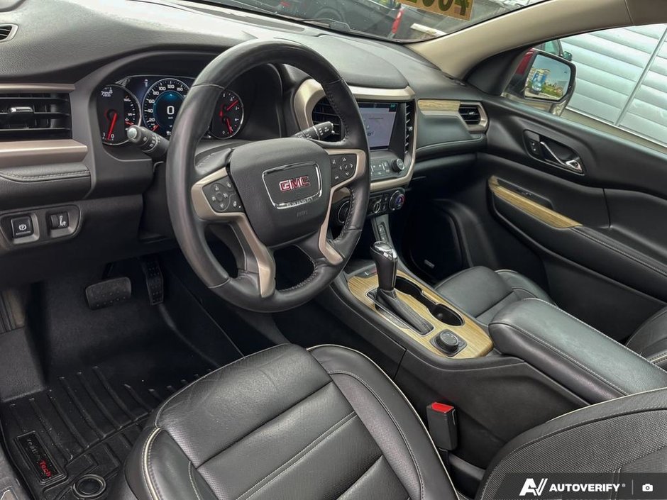 2017 GMC Acadia Denali-10