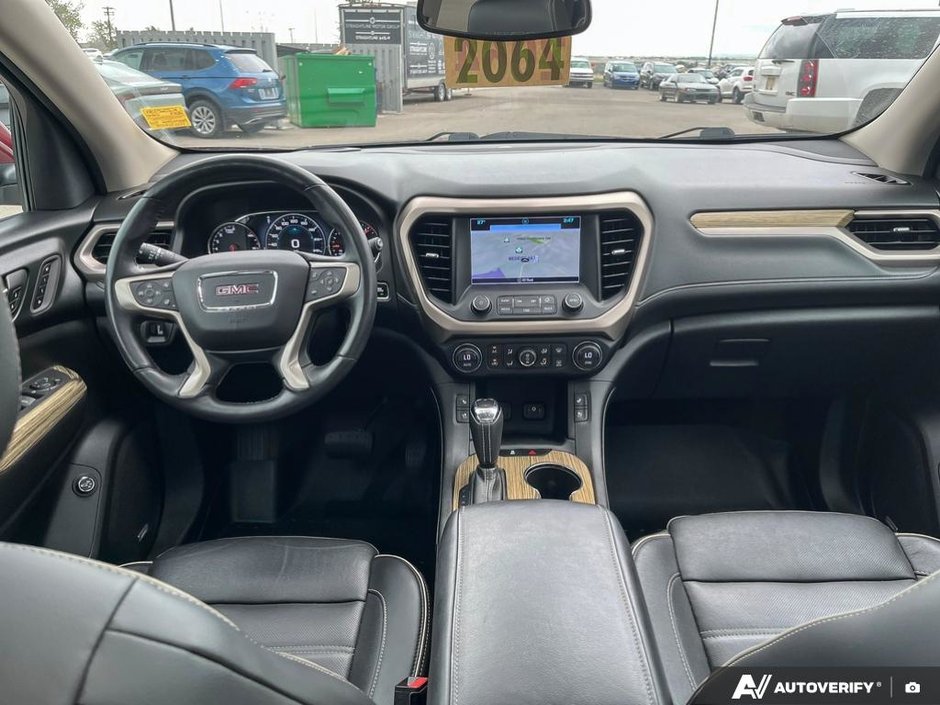 2017 GMC Acadia Denali-24