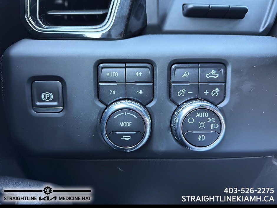 2023 GMC Sierra 1500 AT4-16