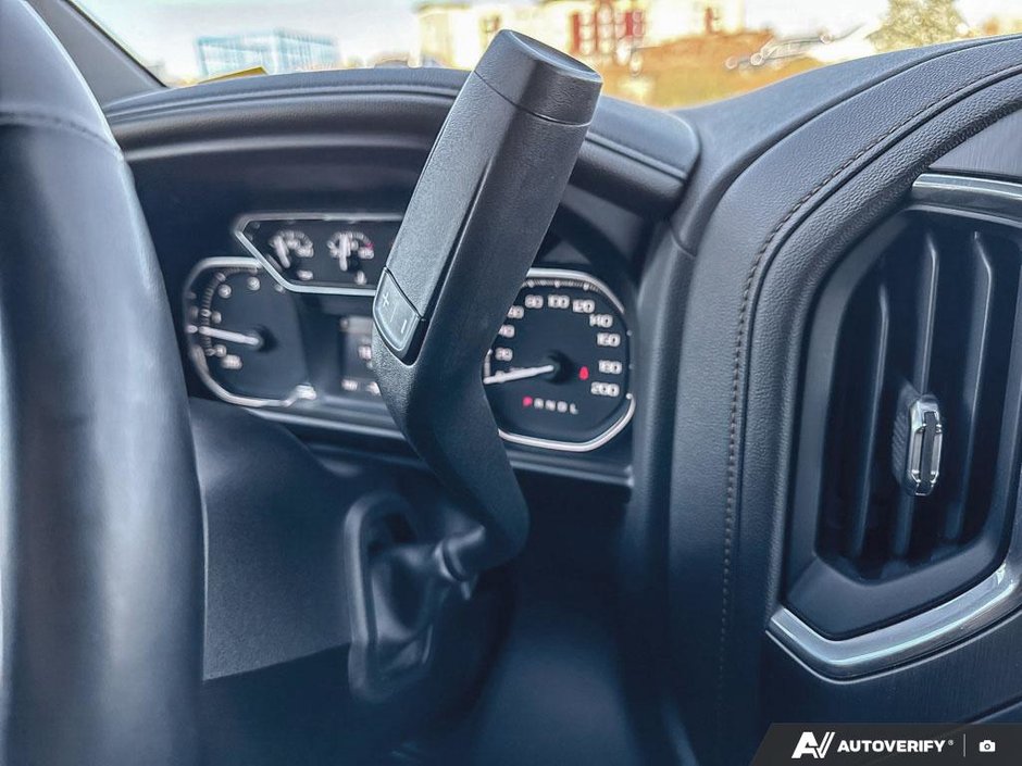 2023 GMC Sierra 3500HD AT4-19