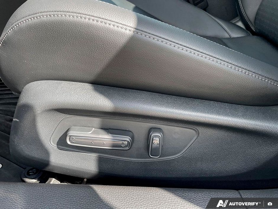 2025 Honda Civic Sedan Hybrid Sport-21