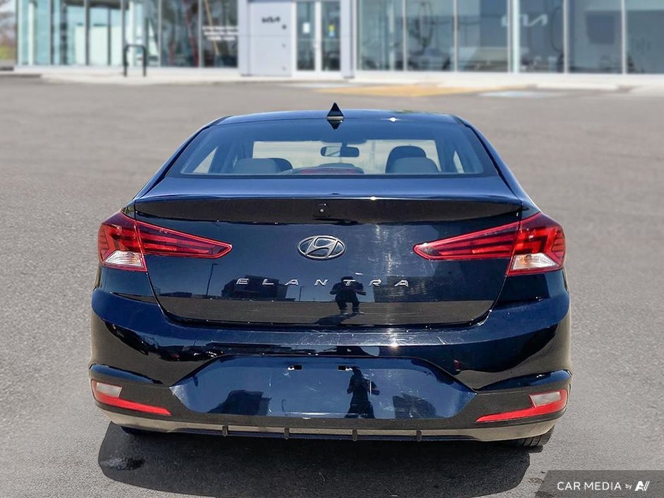 2019 Hyundai Elantra Preferred-4