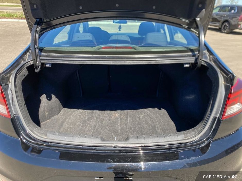2019 Hyundai Elantra Preferred-5
