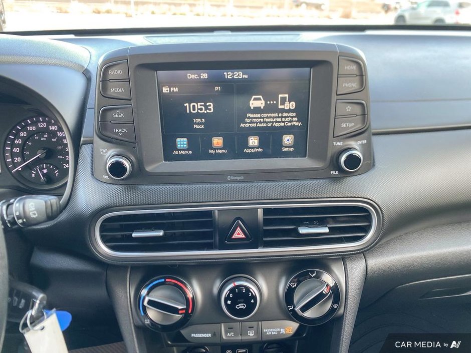 2019 Hyundai Kona Essential-16