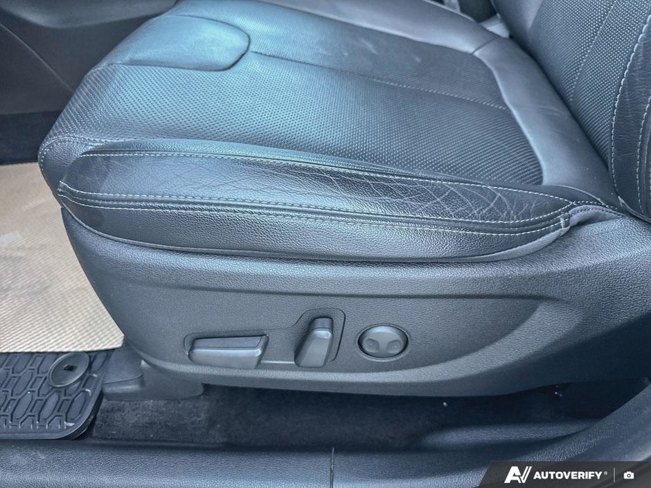 2020 Hyundai Santa Fe Preferred-21