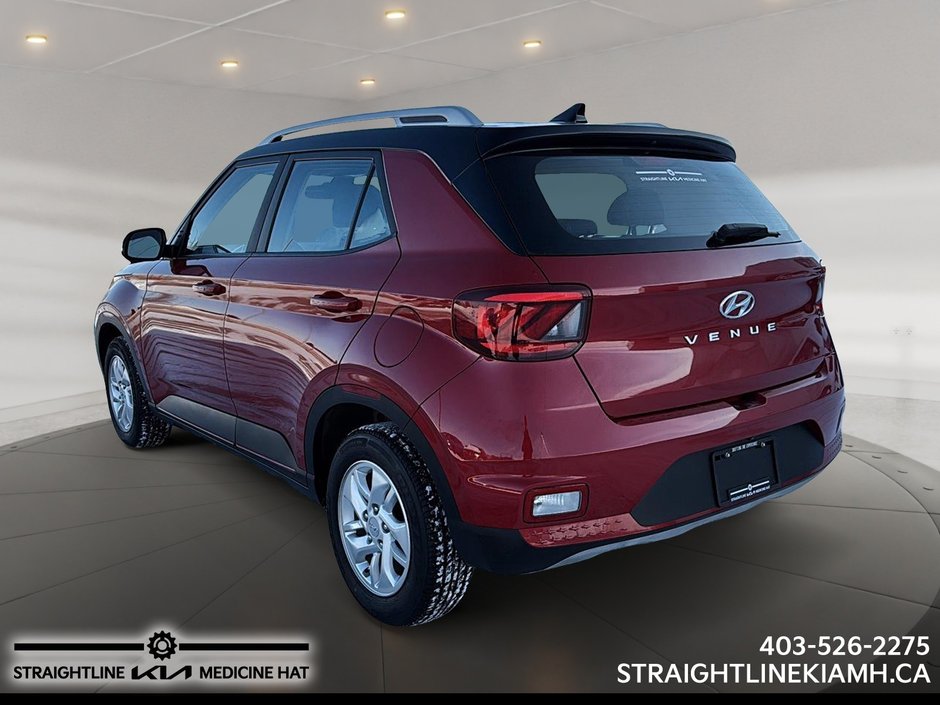2021 Hyundai Venue Preferred-3