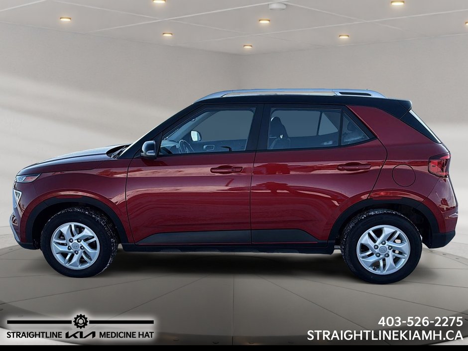 2021 Hyundai Venue Preferred-4