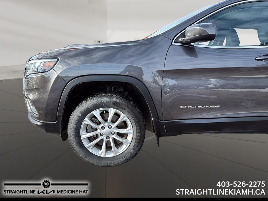 2019 Jeep Cherokee North-6