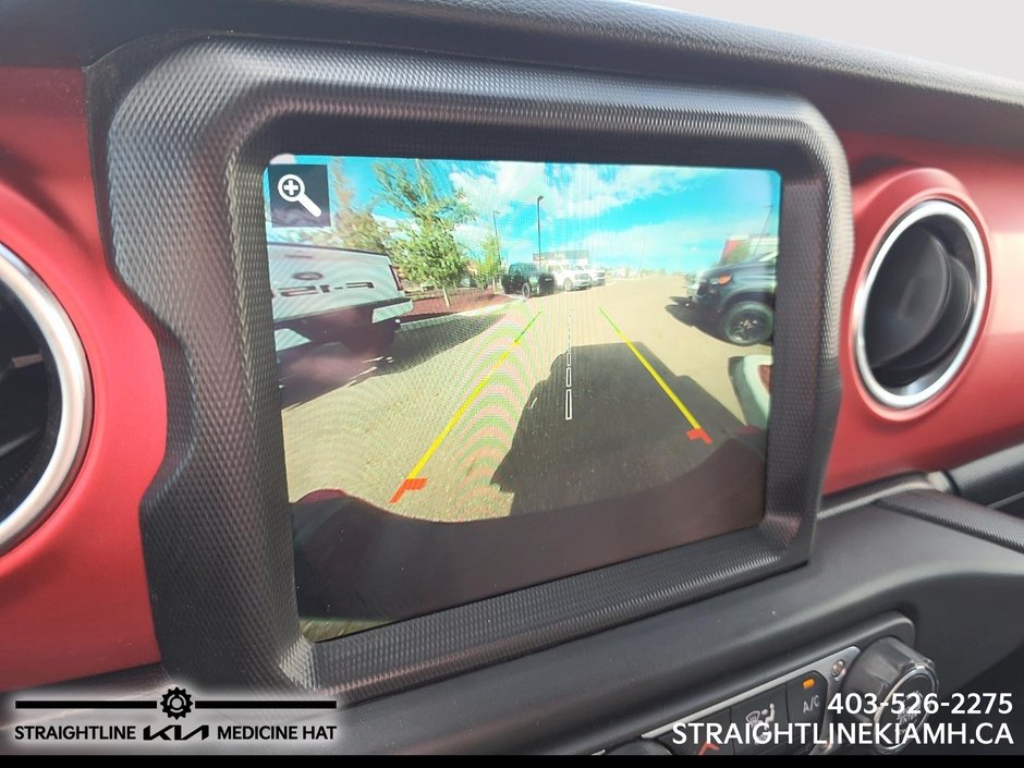 2022 Jeep Gladiator Rubicon-16
