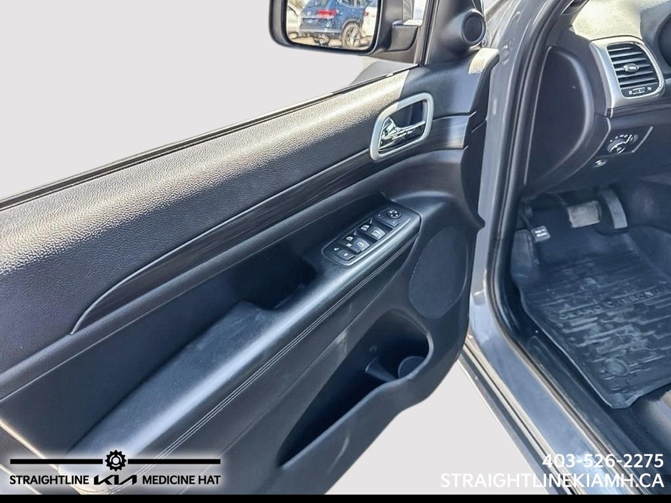 2019 Jeep Grand Cherokee Altitude-10