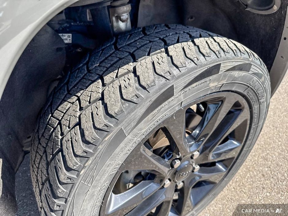 2019 Jeep Grand Cherokee Altitude-9