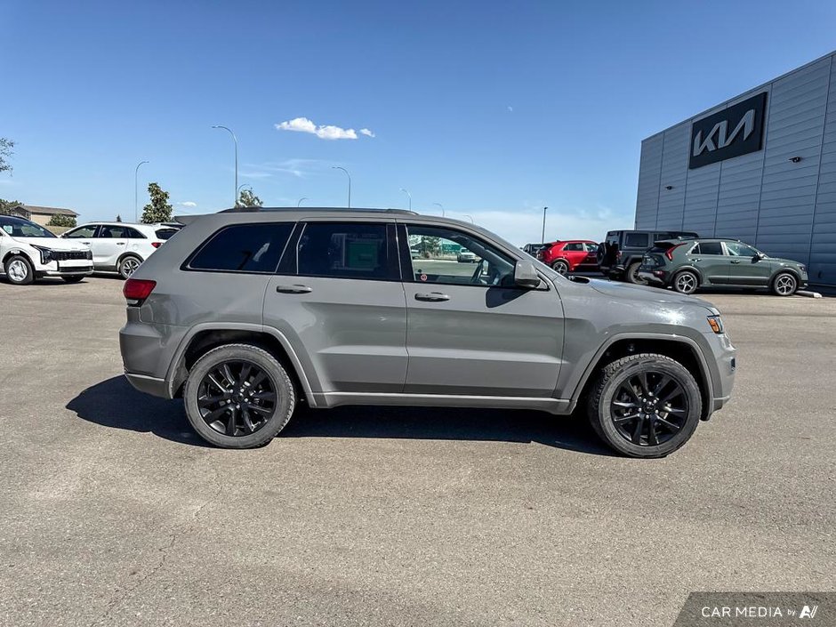 2019 Jeep Grand Cherokee Altitude-5