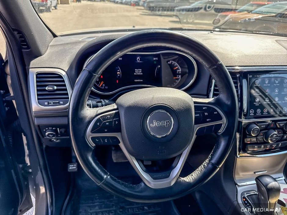 2019 Jeep Grand Cherokee Altitude-14