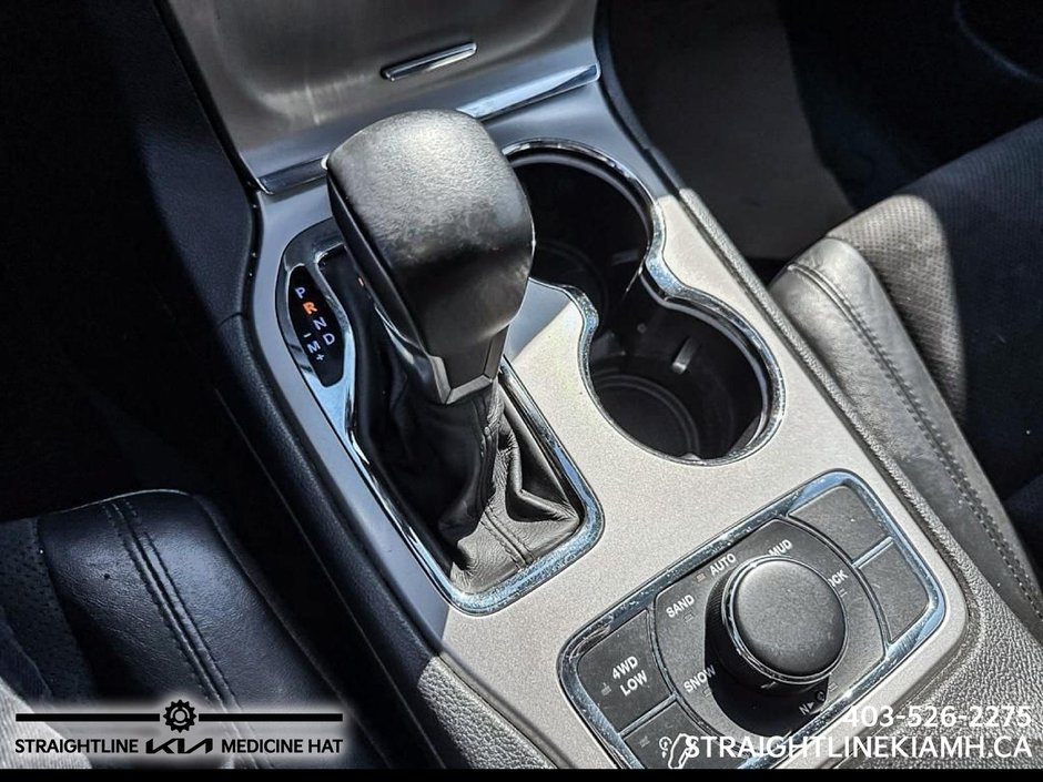 2019 Jeep Grand Cherokee Altitude-14