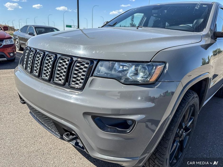 2019 Jeep Grand Cherokee Altitude-6