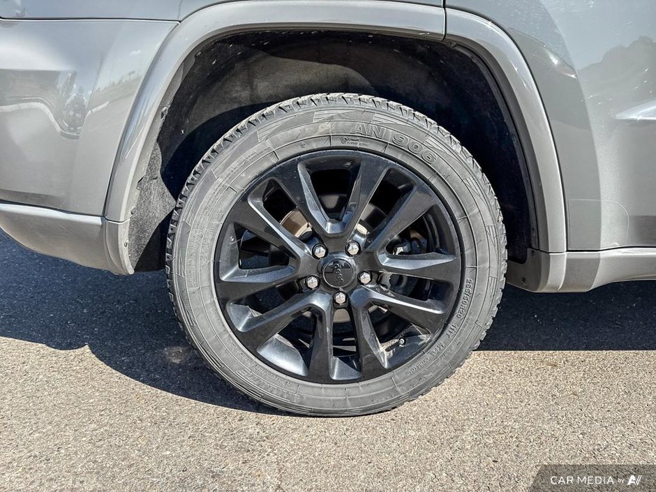 2019 Jeep Grand Cherokee Altitude-7